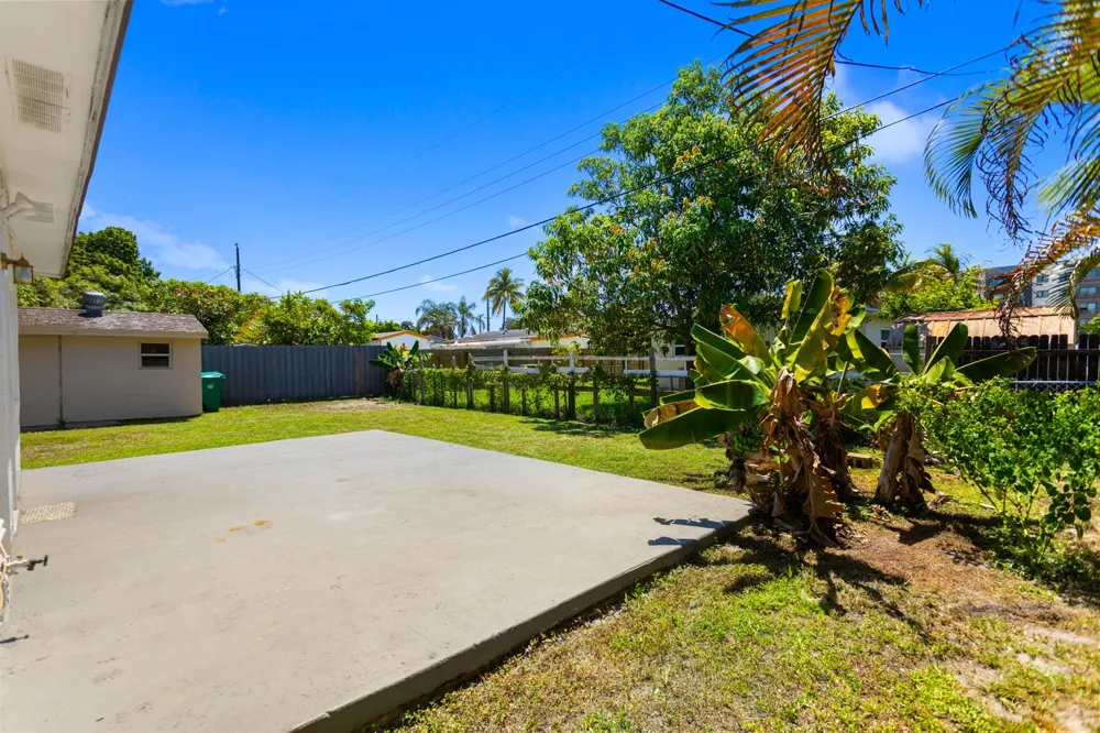 2748 SW 46TH COURT Dania Beach, FL 33312