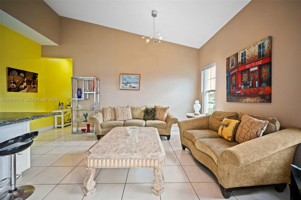 1006 Bayberry Loop Clewiston, FL 33440