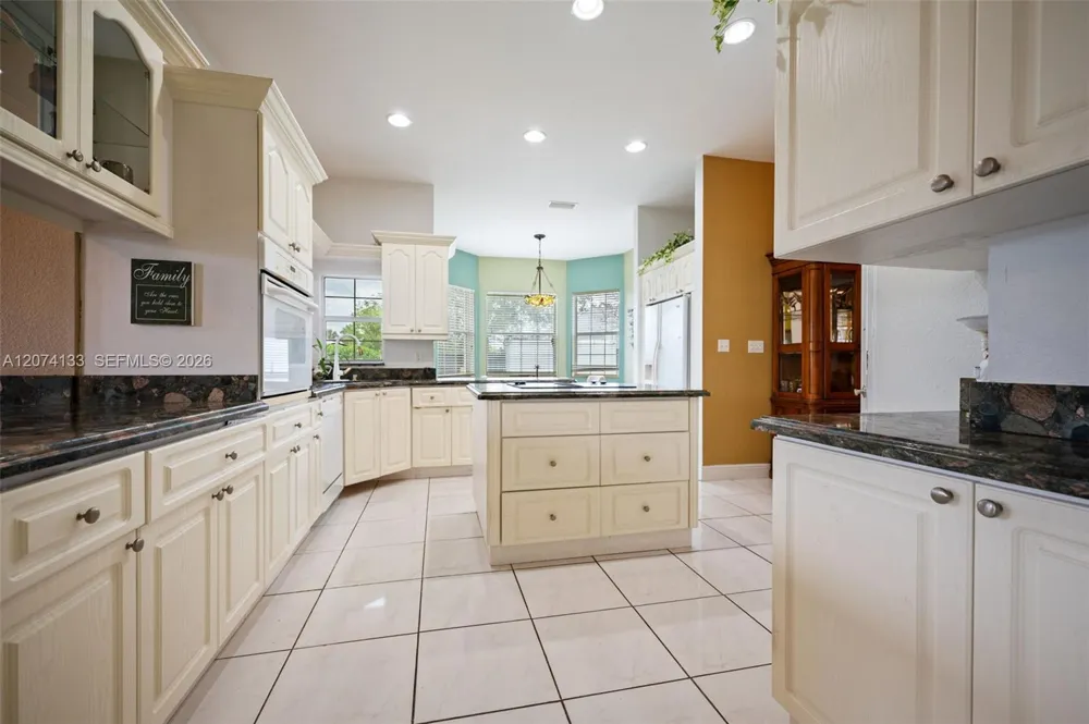 1006 Bayberry Loop Clewiston, FL 33440