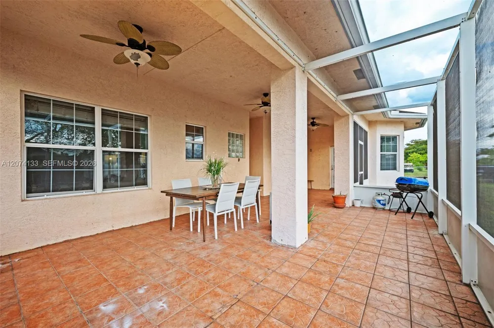 1006 Bayberry Loop Clewiston, FL 33440