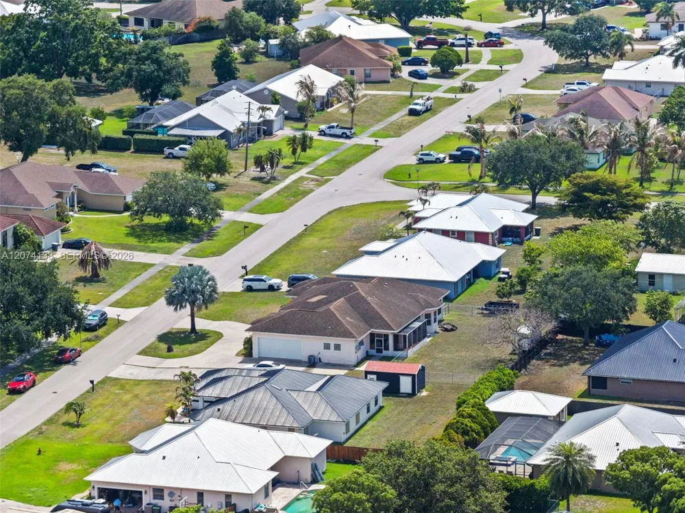 1006 Bayberry Loop Clewiston, FL 33440