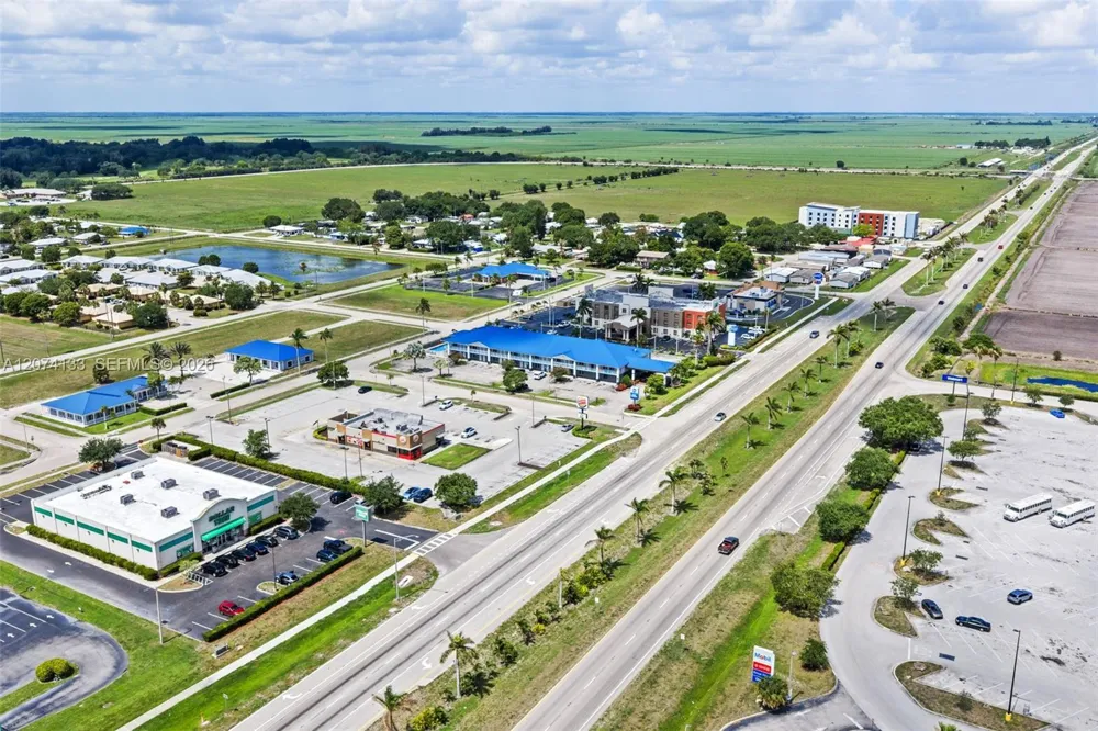 1006 Bayberry Loop Clewiston, FL 33440