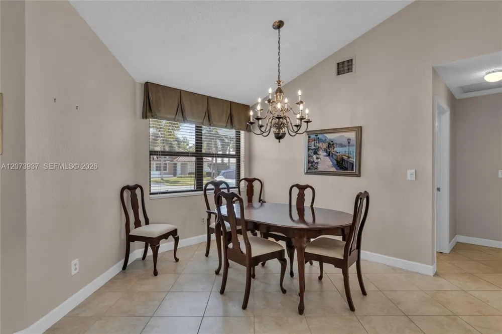 2140 SW 97th Ln Davie, FL 33324