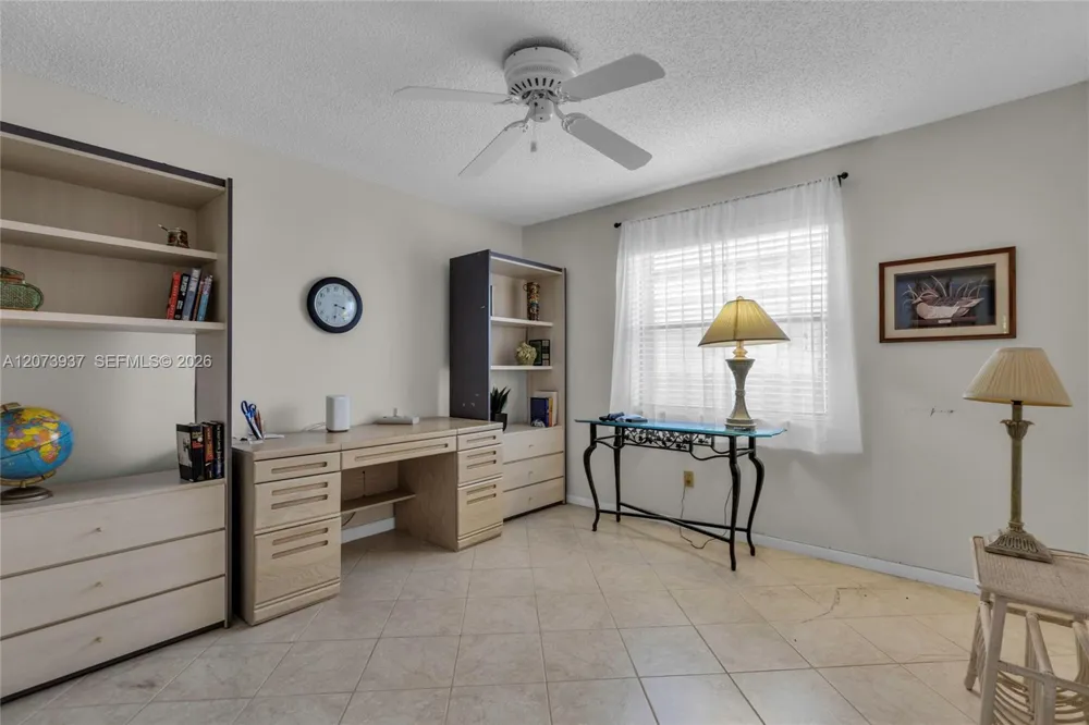 2140 SW 97th Ln Davie, FL 33324