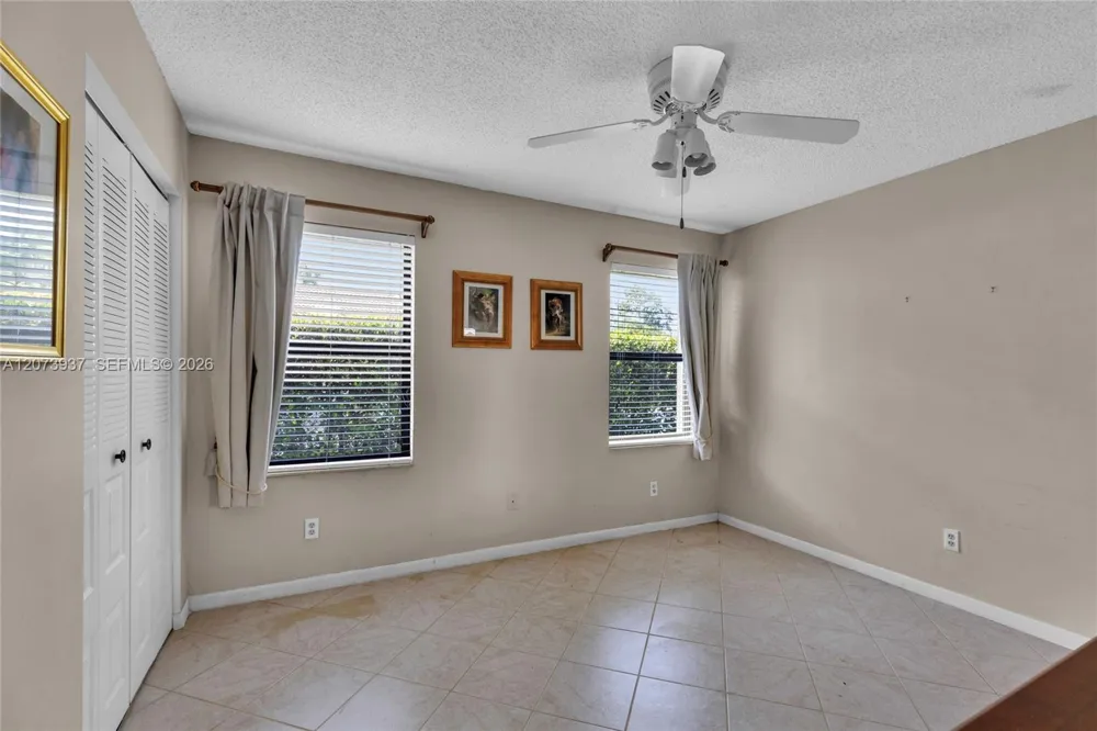 2140 SW 97th Ln Davie, FL 33324