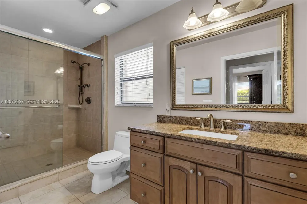 2140 SW 97th Ln Davie, FL 33324