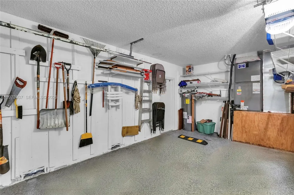 2140 SW 97th Ln Davie, FL 33324