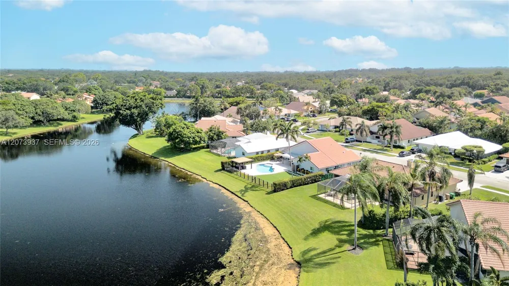 2140 SW 97th Ln Davie, FL 33324