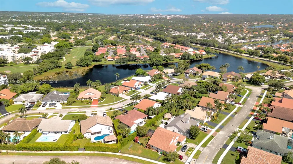 2140 SW 97th Ln Davie, FL 33324