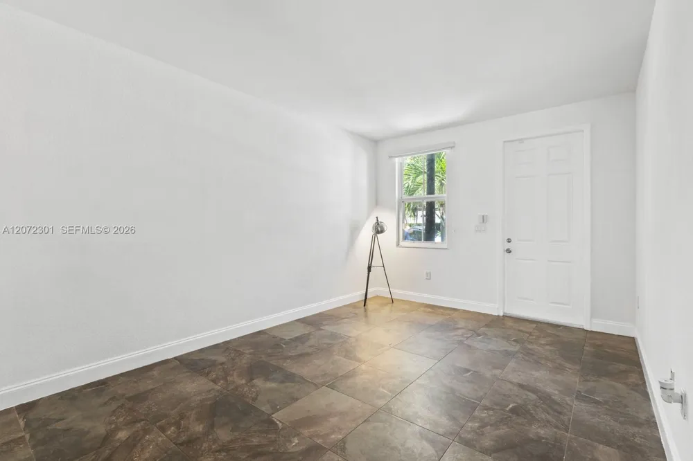 7809 NW 114th Path Doral, FL 33178