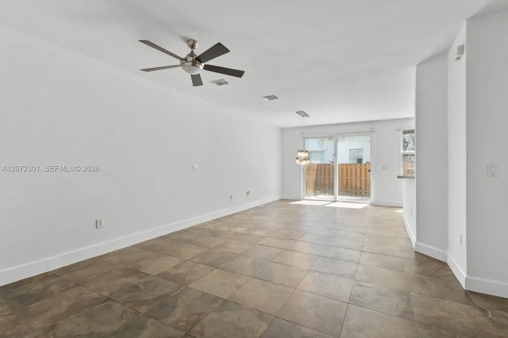 7809 NW 114th Path Doral, FL 33178