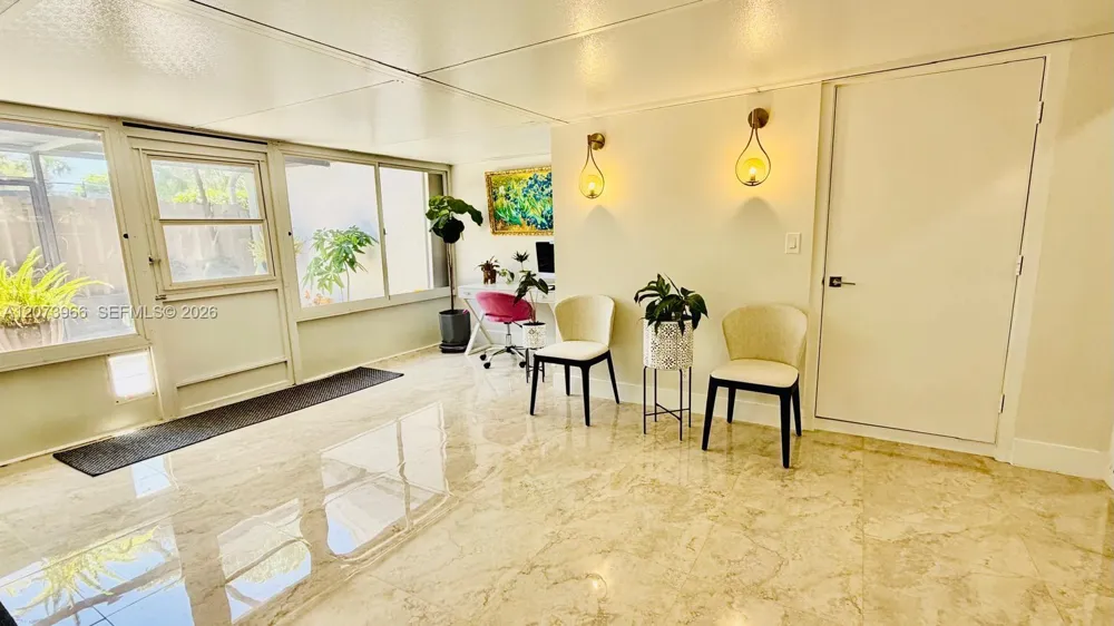 2320 NW 12th St Delray Beach, FL 33445