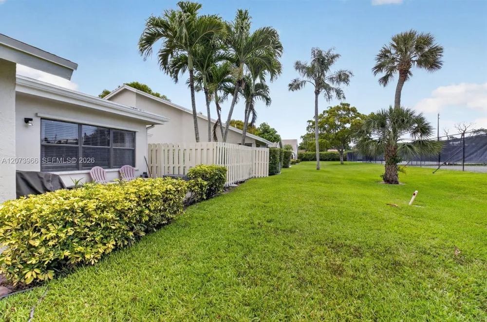 2320 NW 12th St Delray Beach, FL 33445