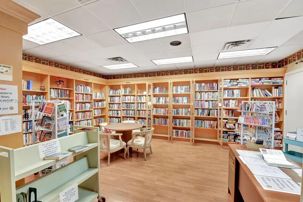 2320 NW 12th St Delray Beach, FL 33445
