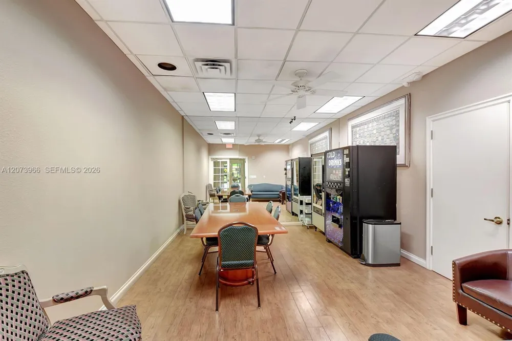 2320 NW 12th St Delray Beach, FL 33445