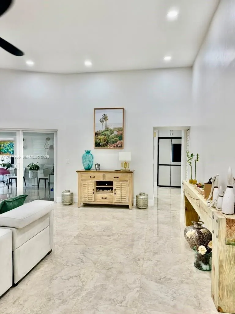 2320 NW 12th St Delray Beach, FL 33445