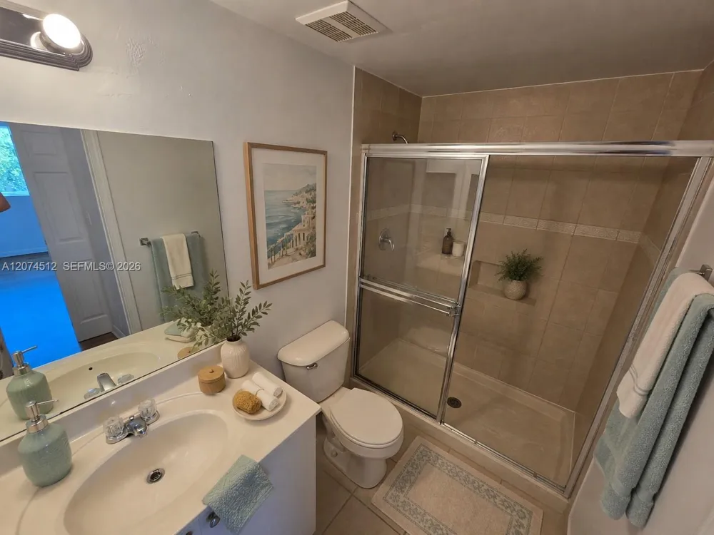 11060 SW 196th St #408 Cutler Bay, FL 33157