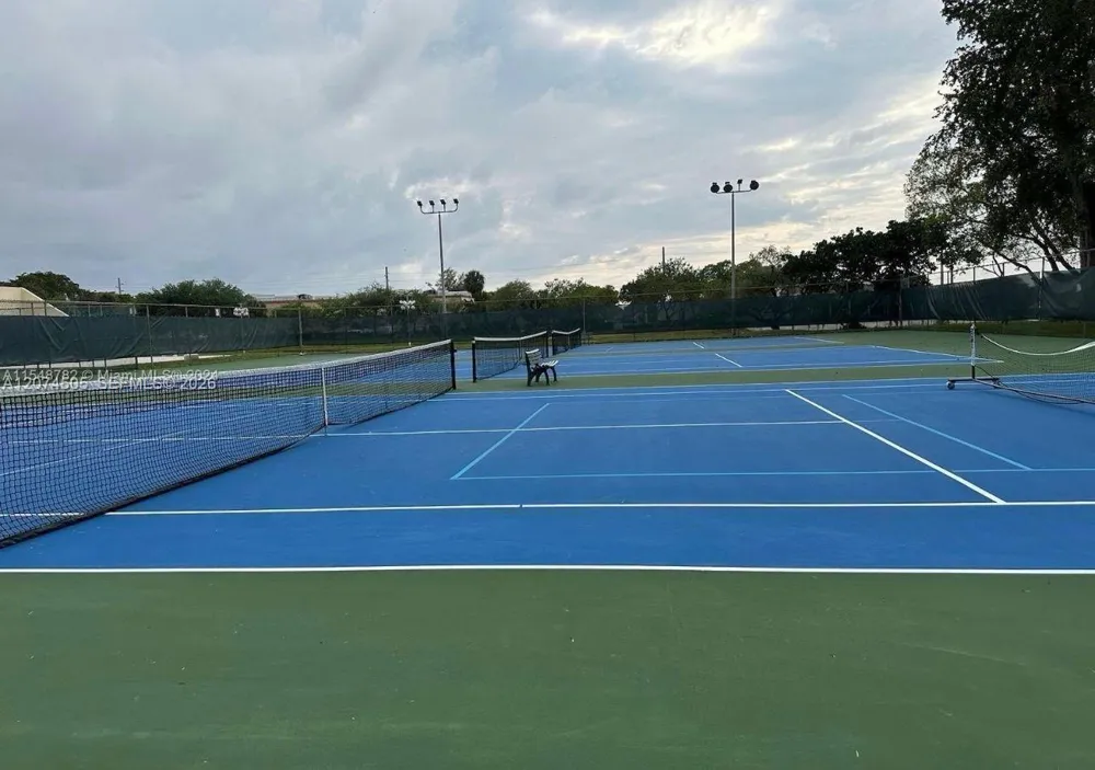 2309 S Cypress Bend Dr #414C Pompano Beach, FL 33069