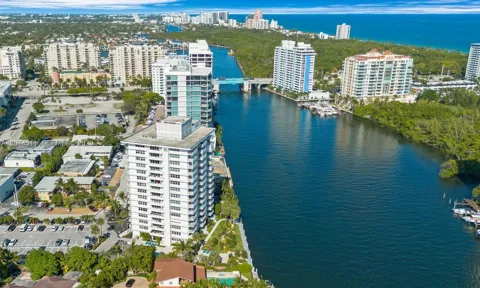 888 Intracoastal Dr #6E