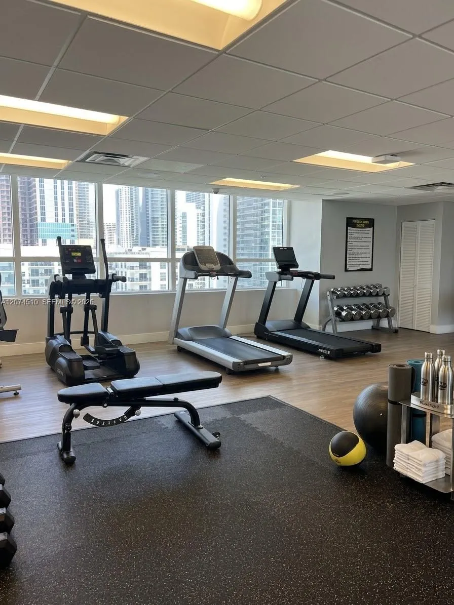 321 NE 26th St #716 Miami, FL 33137