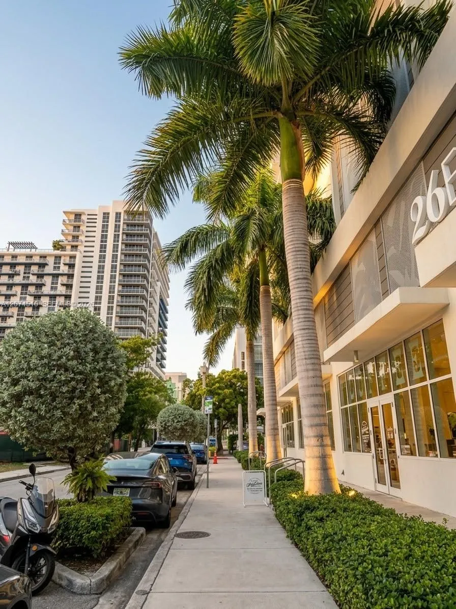 321 NE 26th St #716 Miami, FL 33137