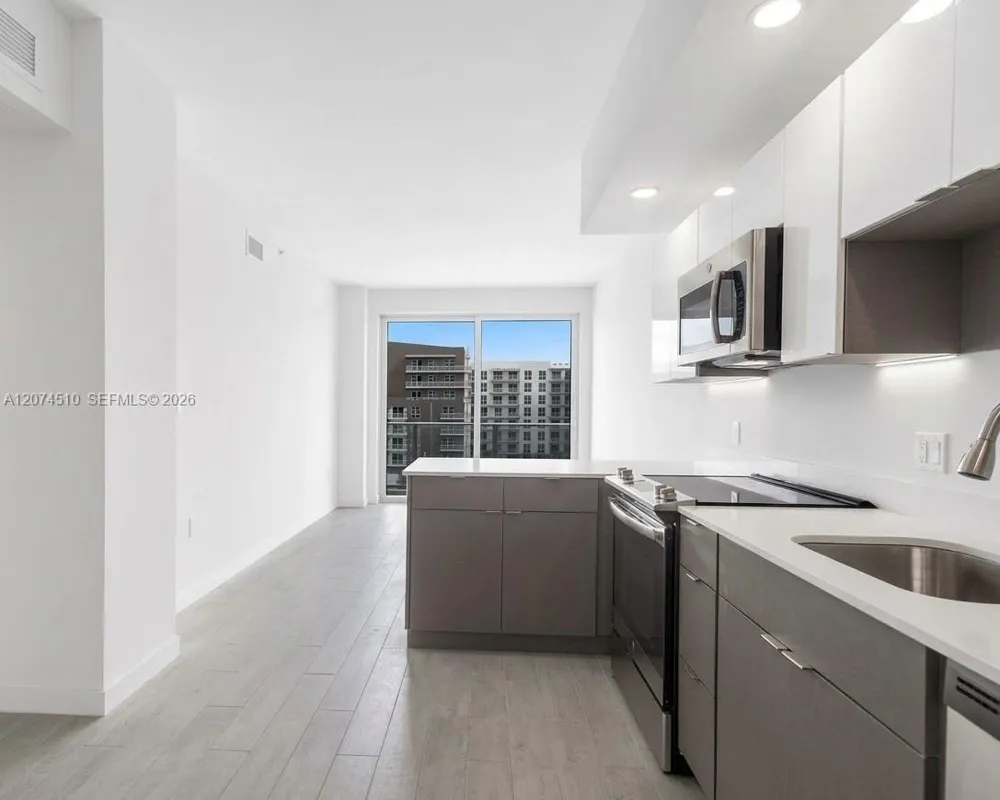 321 NE 26th St #716 Miami, FL 33137
