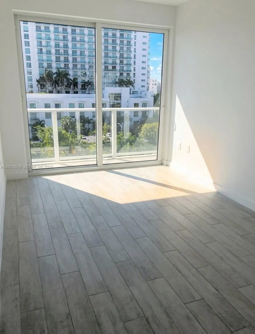 321 NE 26th St #716 Miami, FL 33137