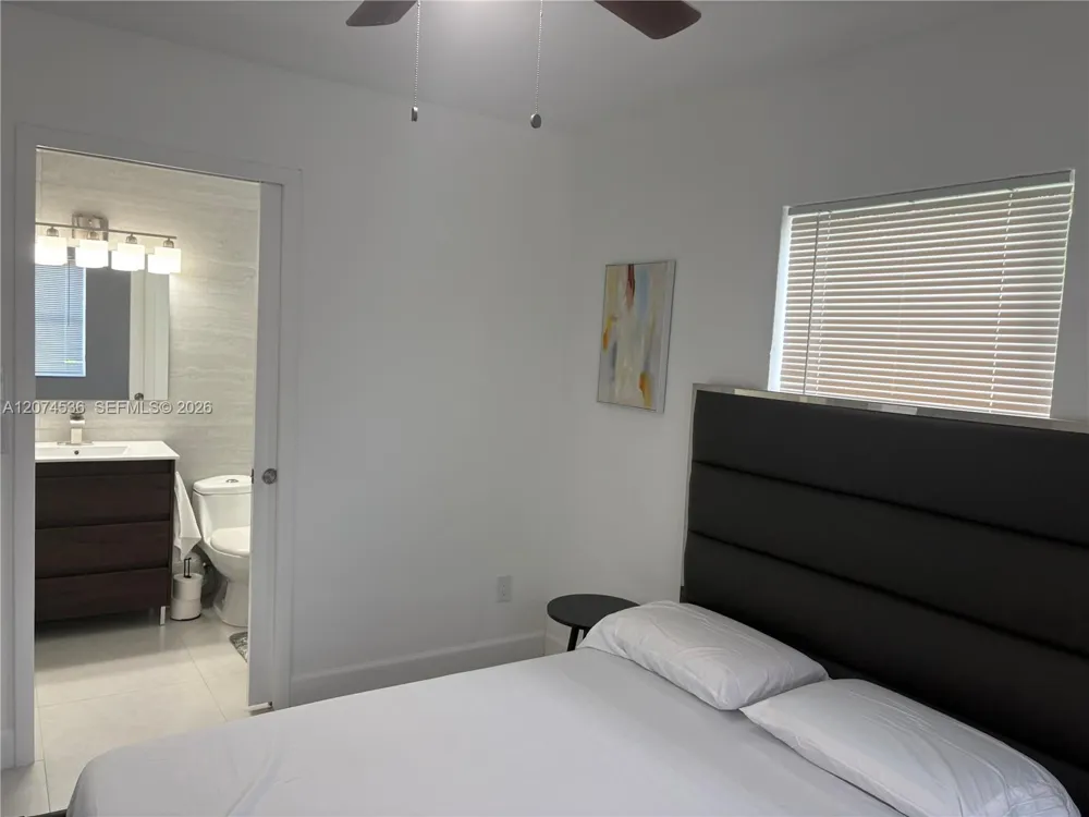4701 Andrews Ave Oakland Park, FL 33309