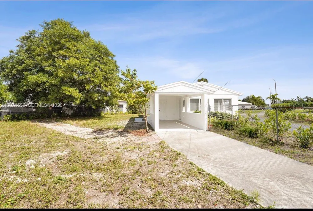 4701 Andrews Ave Oakland Park, FL 33309
