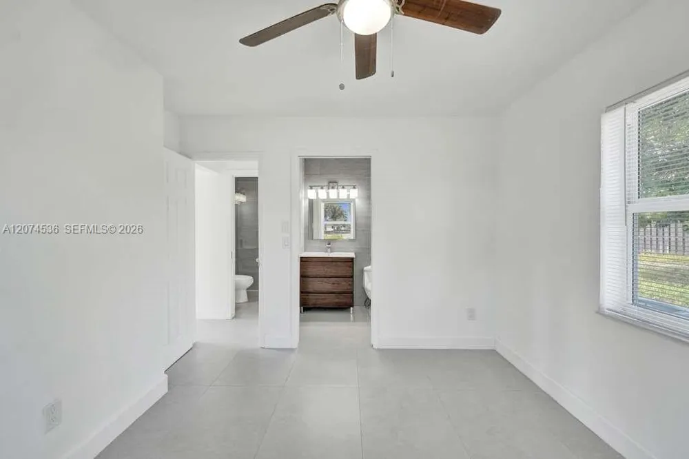 4701 Andrews Ave Oakland Park, FL 33309