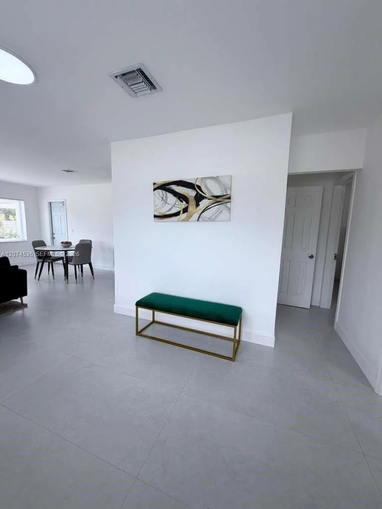 4701 Andrews Ave Oakland Park, FL 33309