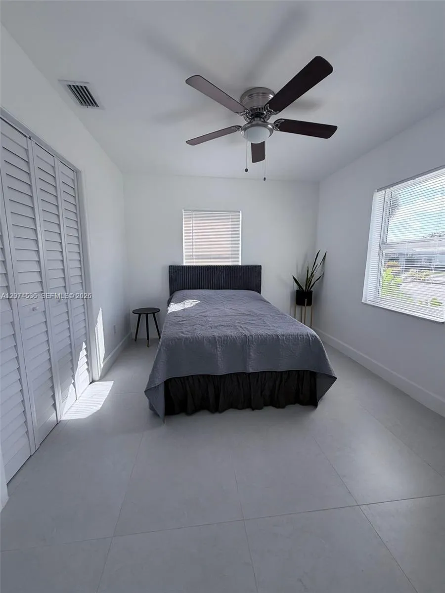4701 Andrews Ave Oakland Park, FL 33309