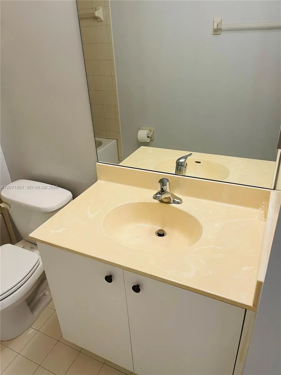 6364 Landings Way Tamarac, FL 33321
