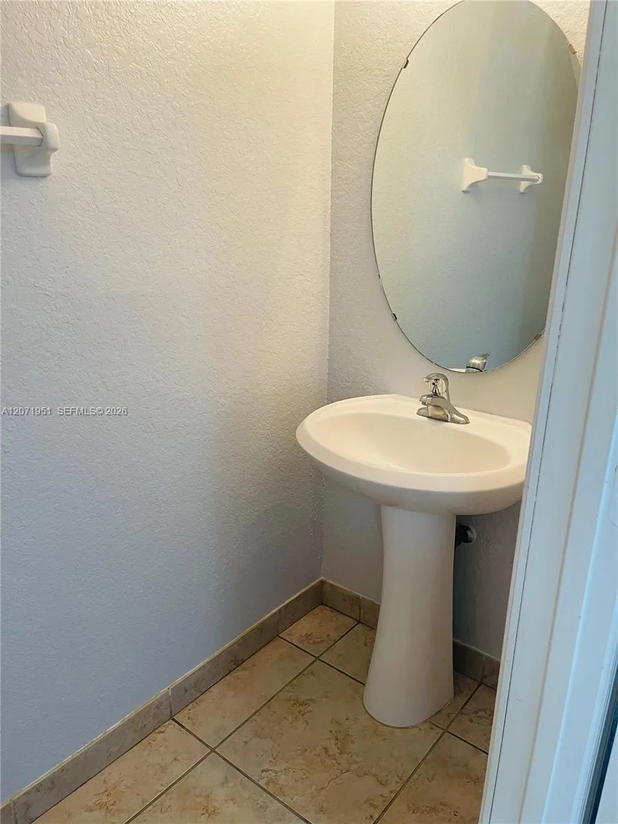 6364 Landings Way Tamarac, FL 33321