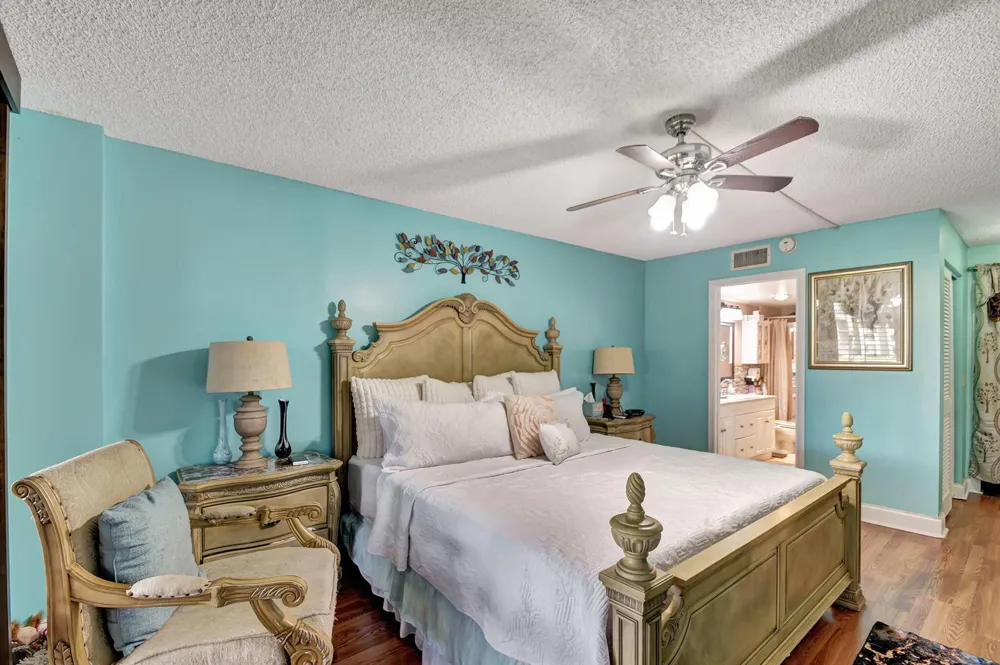 4702 Fountains Drive S #105 Lake Worth, FL 33467