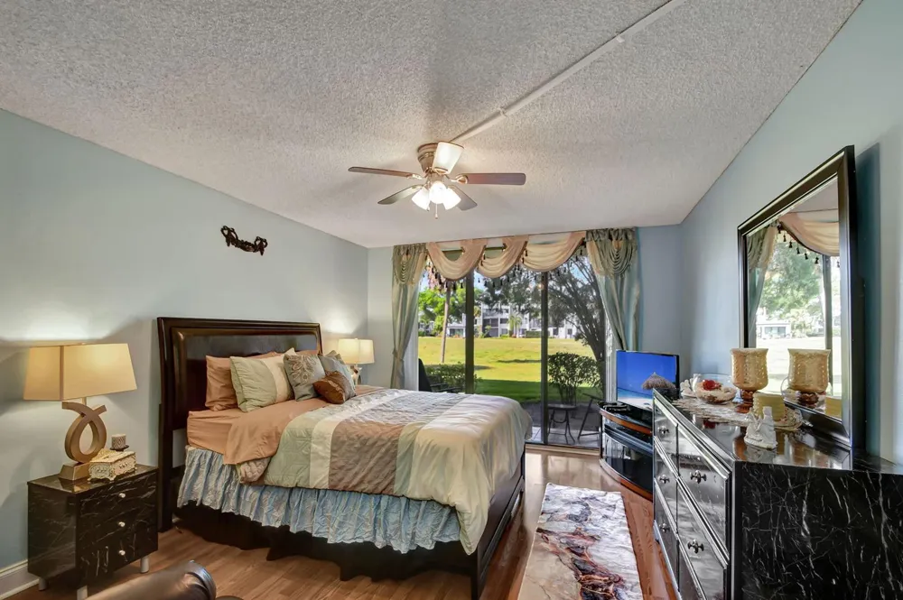 4702 Fountains Drive S #105 Lake Worth, FL 33467