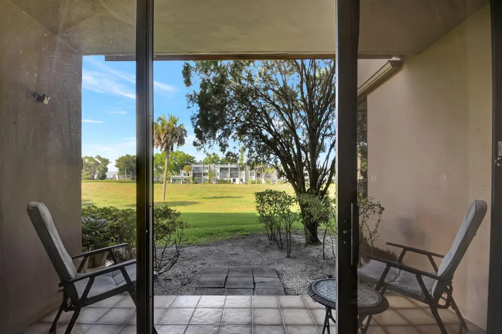 4702 Fountains Drive S #105 Lake Worth, FL 33467