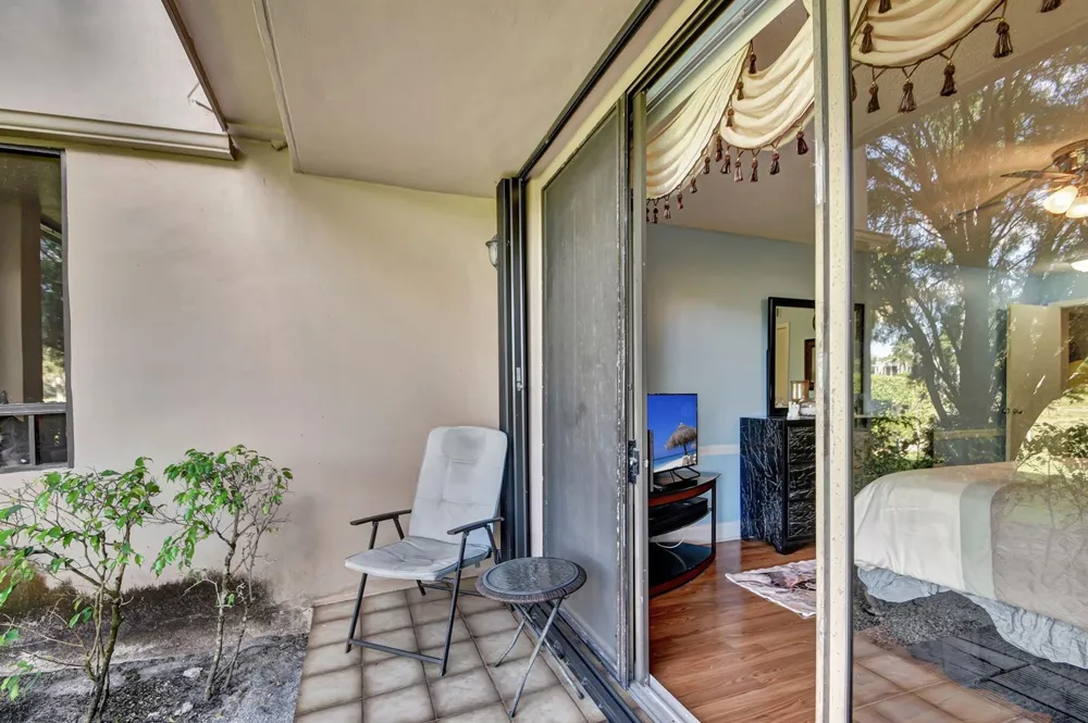 4702 Fountains Drive S #105 Lake Worth, FL 33467