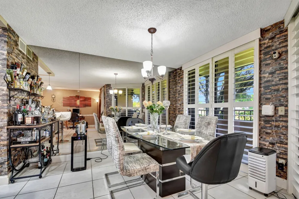 4702 Fountains Drive S #105 Lake Worth, FL 33467