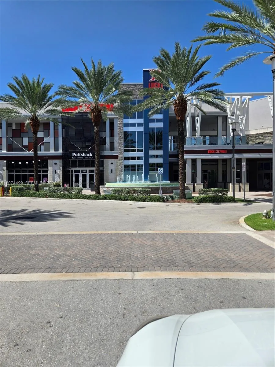 154 NW 14th Way #B Dania Beach, FL 33004