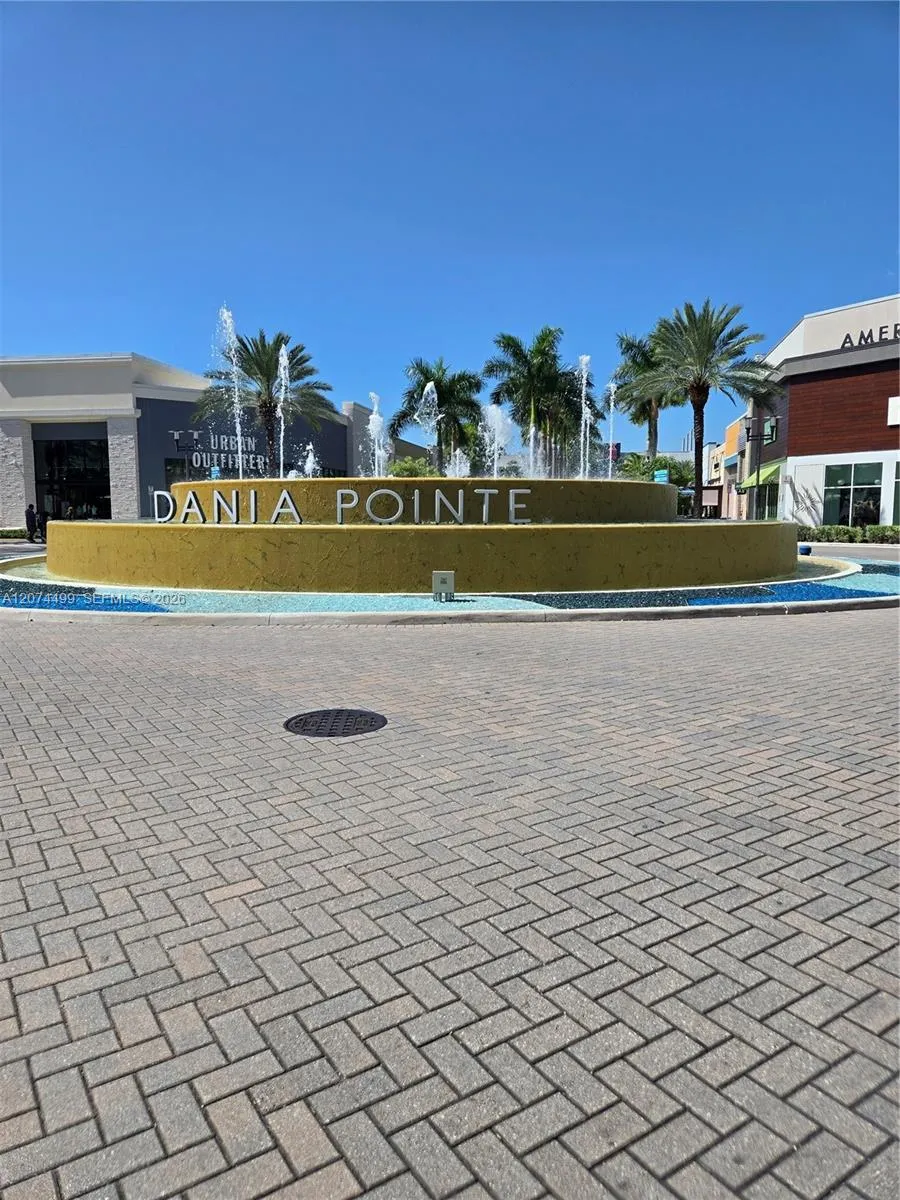 154 NW 14th Way #B Dania Beach, FL 33004