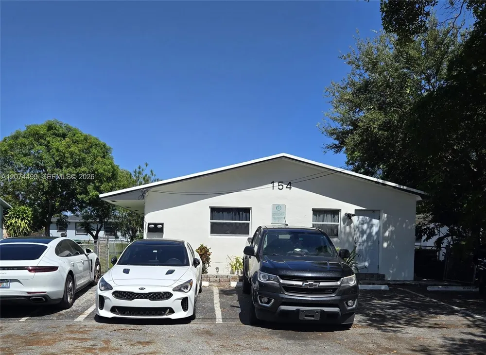 154 NW 14th Way #B Dania Beach, FL 33004