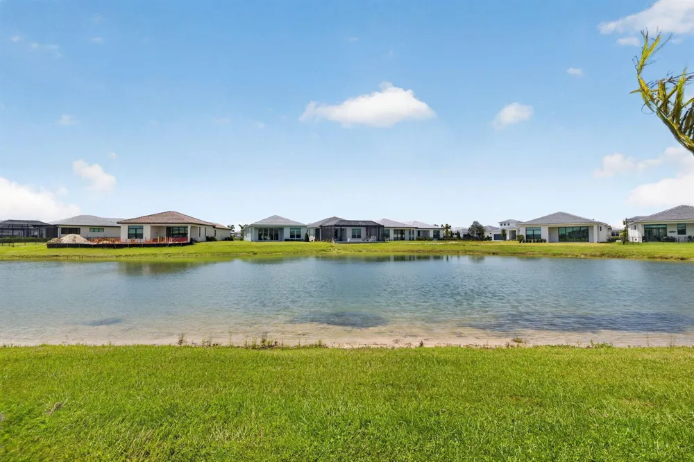 8605 SW CANTANTE WAY Port St. Lucie, FL 34987