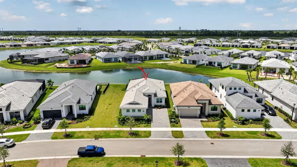 8605 SW CANTANTE WAY Port St. Lucie, FL 34987