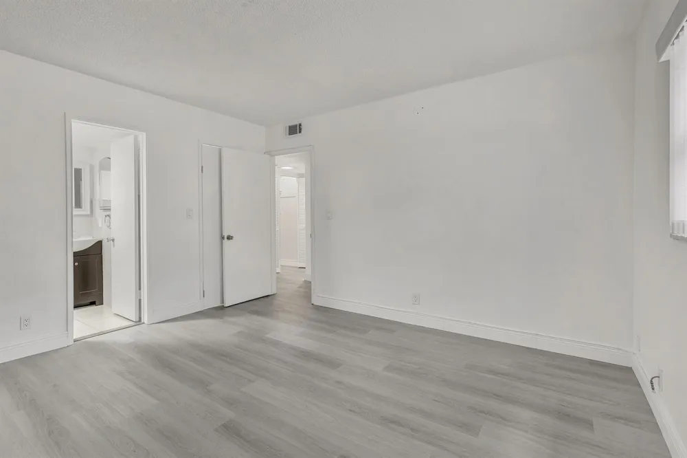 651 PINE DRIVE #204 Pompano Beach, FL 33060