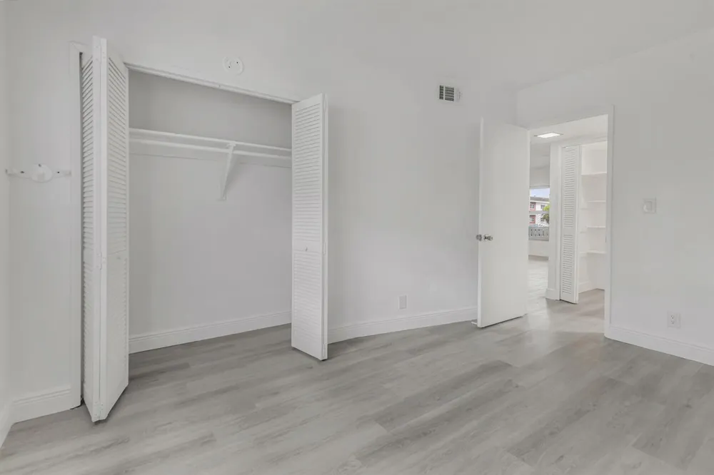 651 PINE DRIVE #204 Pompano Beach, FL 33060