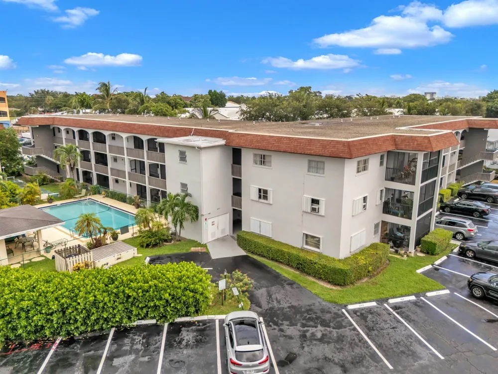 651 PINE DRIVE #204 Pompano Beach, FL 33060