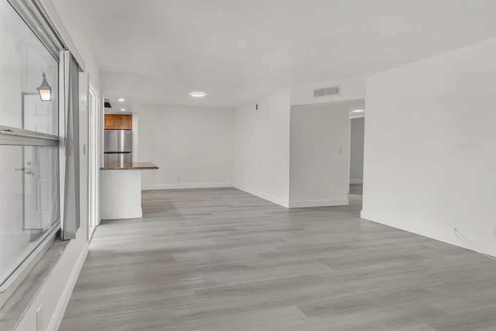 651 PINE DRIVE #204 Pompano Beach, FL 33060