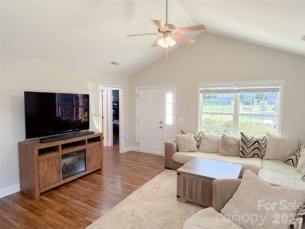 311 Prince Street Kannapolis, NC 28083