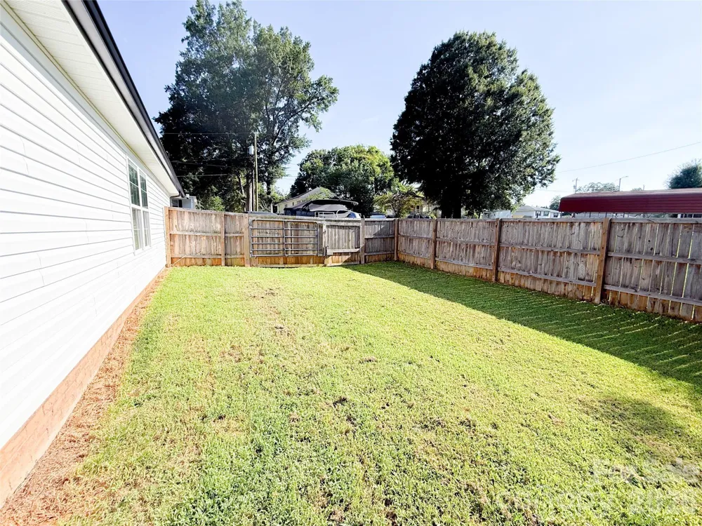 311 Prince Street Kannapolis, NC 28083